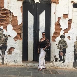 Meet your Posher, Janet